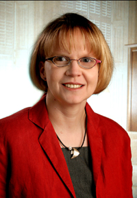 Tanja Kreß absolvierte bis 1990 in Backnang die Hochschulreife.